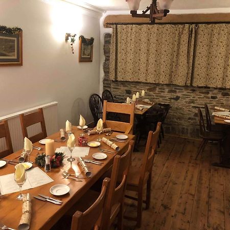 Blue Lion Inn Lewdown Extérieur photo