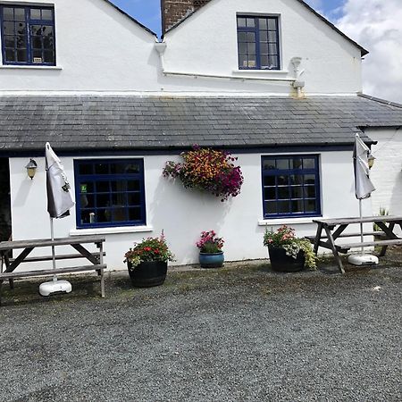 Blue Lion Inn Lewdown Extérieur photo