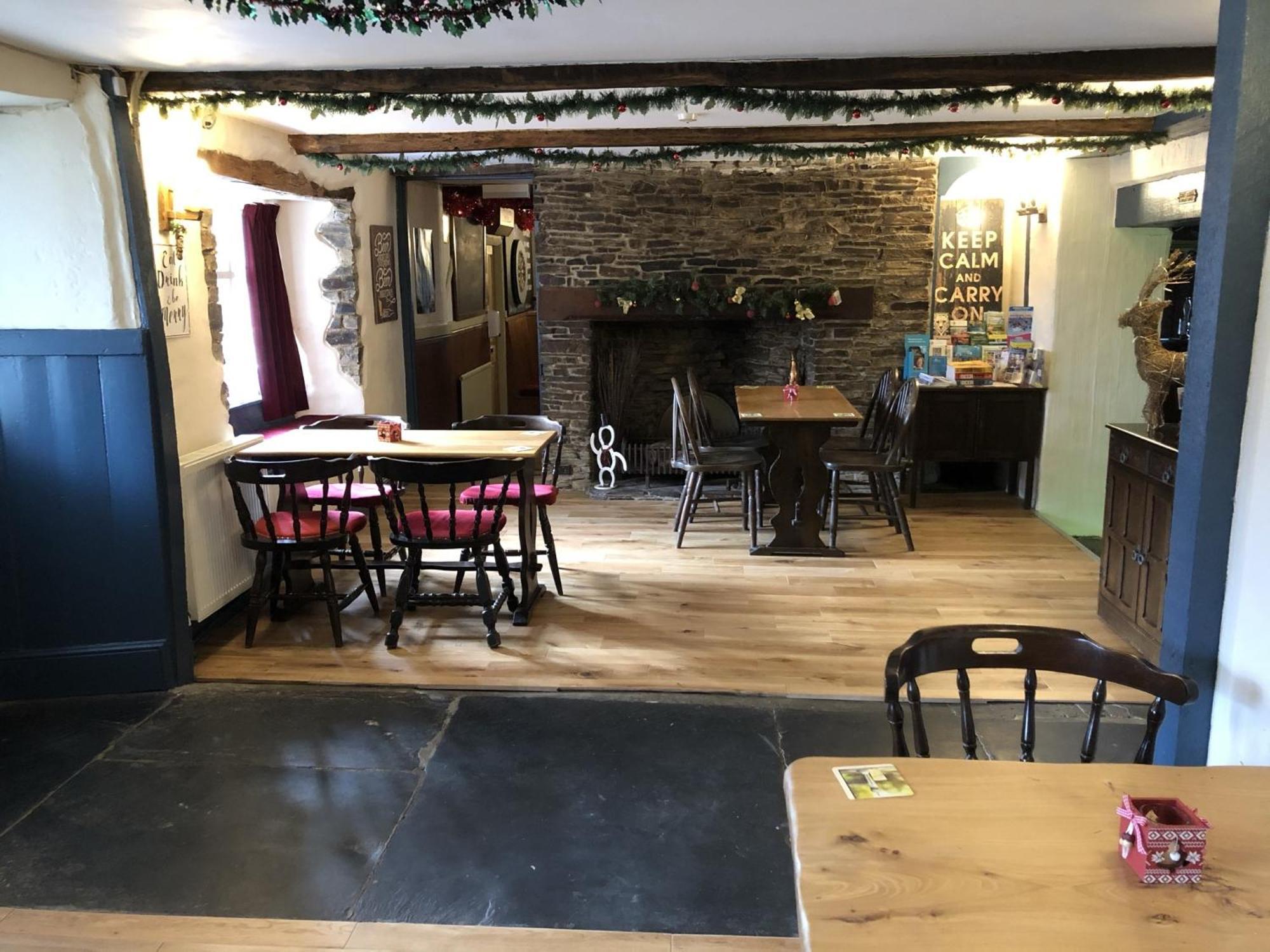 Blue Lion Inn Lewdown Extérieur photo