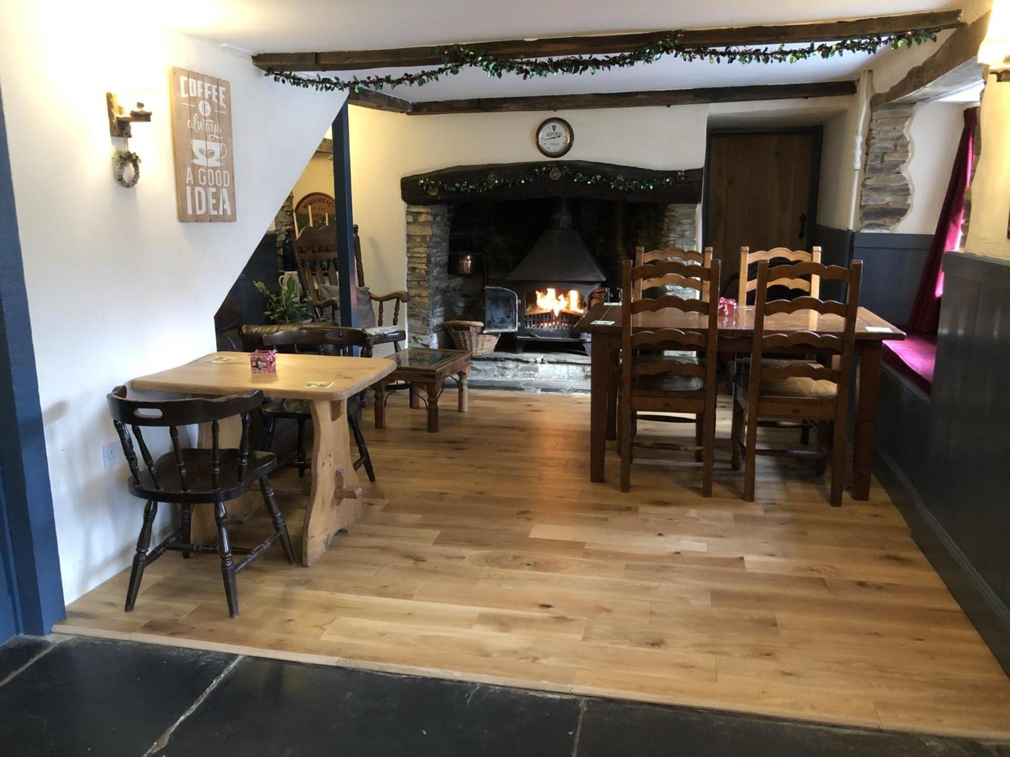 Blue Lion Inn Lewdown Extérieur photo